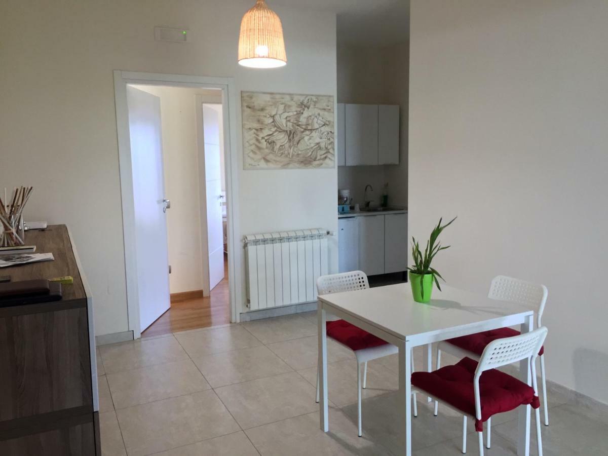 Bed&Breakfast Riccio&Lella Fiumicino Exterior foto